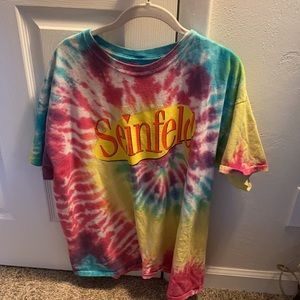 Seinfeld tshirt <3